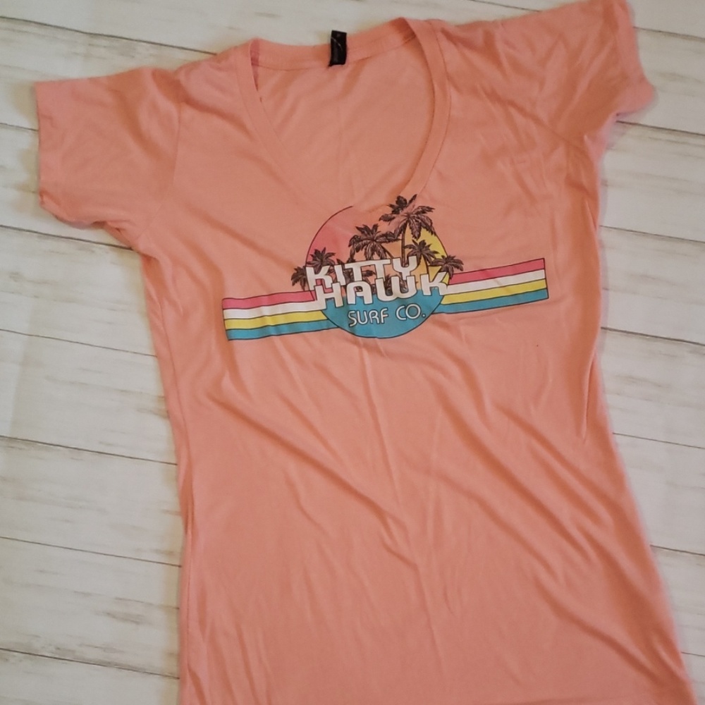 Women's fitted V Neck Tee shirt